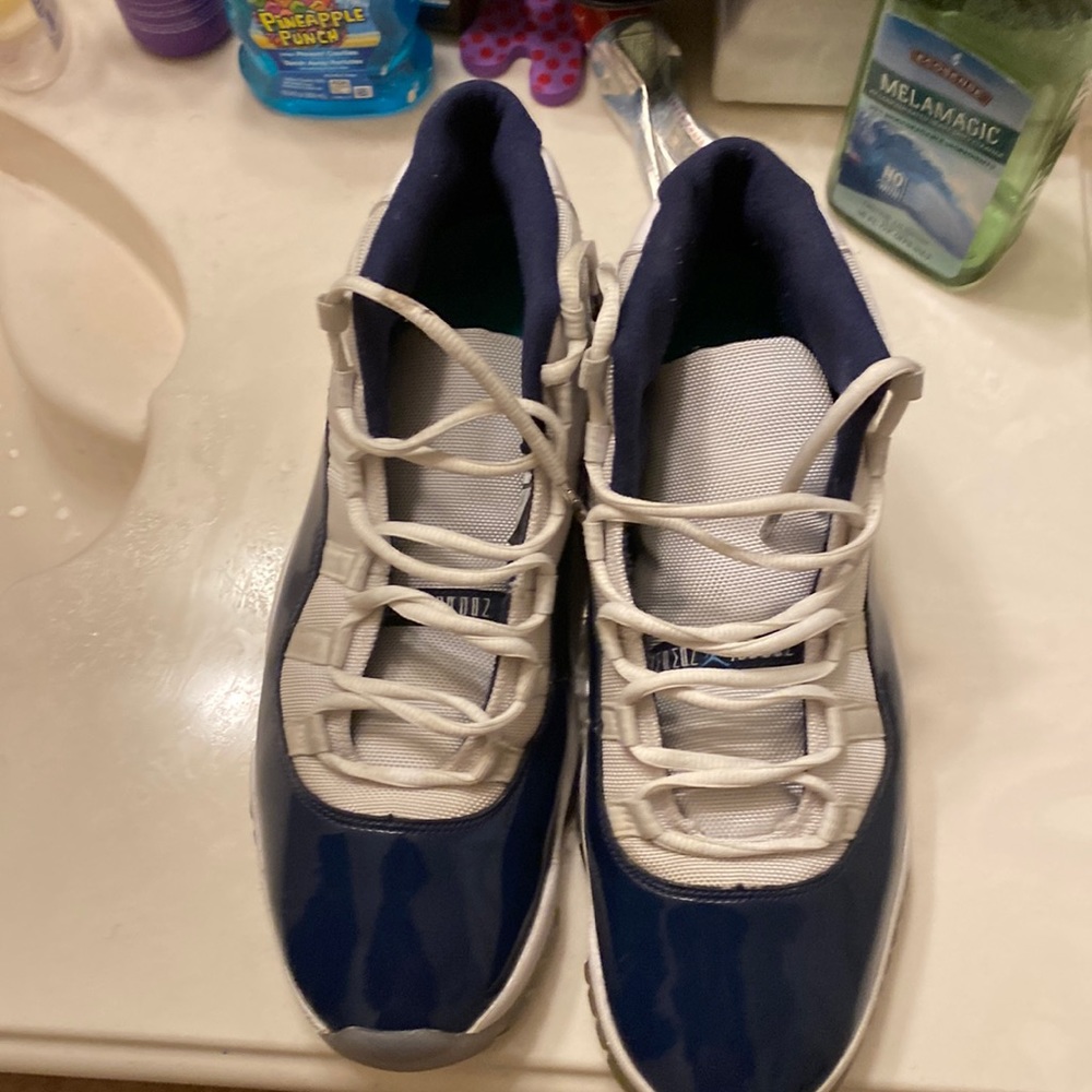Jordan 11 win like 82 Size 12 good condition